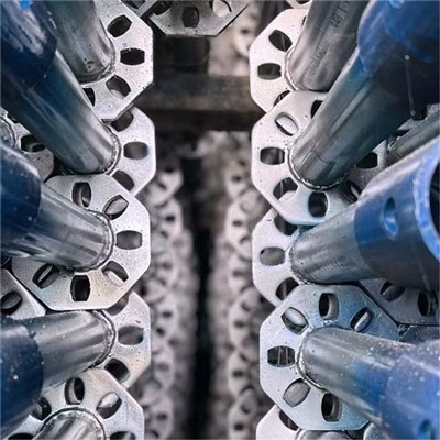 Astoņstūra sastatnes